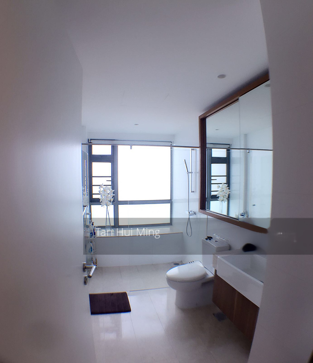 Waterfront Waves (D16), Condominium #137175232